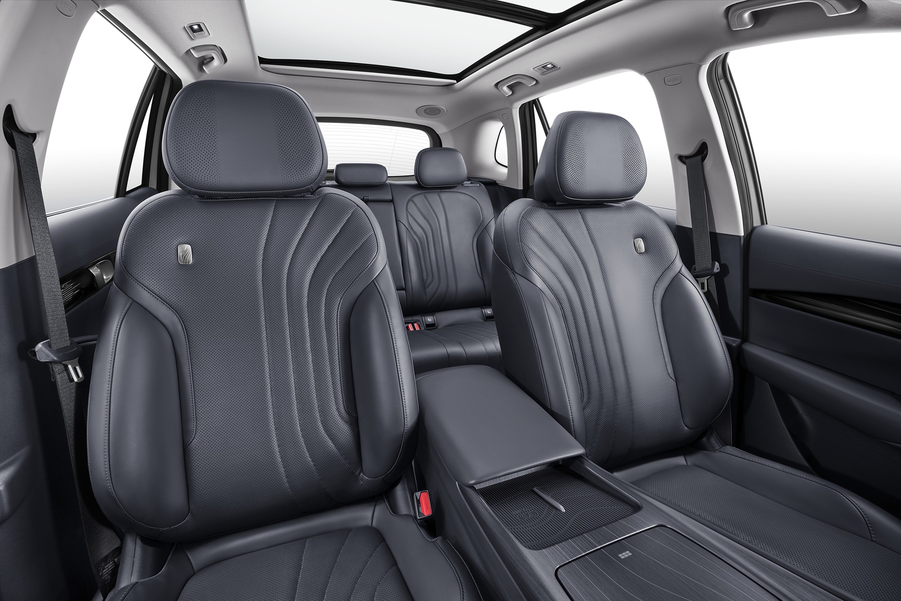 ภายใน GEELY EX5 เบาะนั่งและพื้นที่ห้องโดยสาร